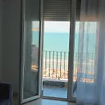 아파트 Direct Sea View Durrës