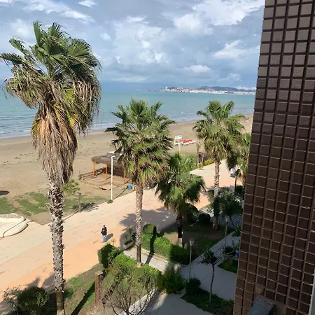 Apartment Facing The Sea Durres