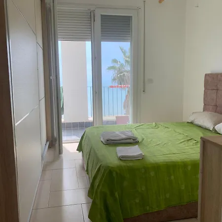 Апартаменты Direct Sea View Дуррес