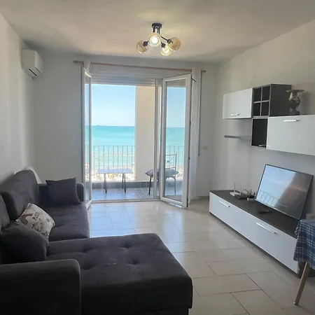 Direct Sea View *