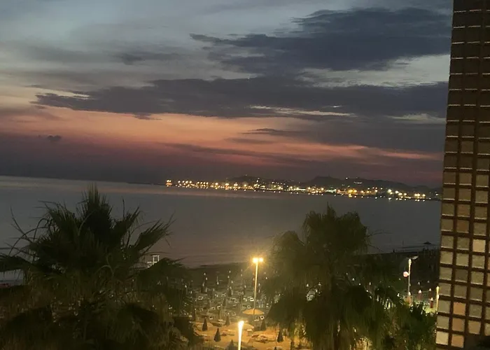 Direct Sea View Appartamento *